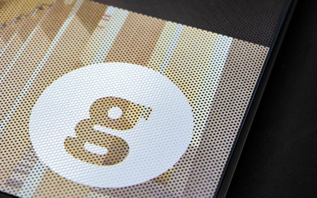 G with special print treatment