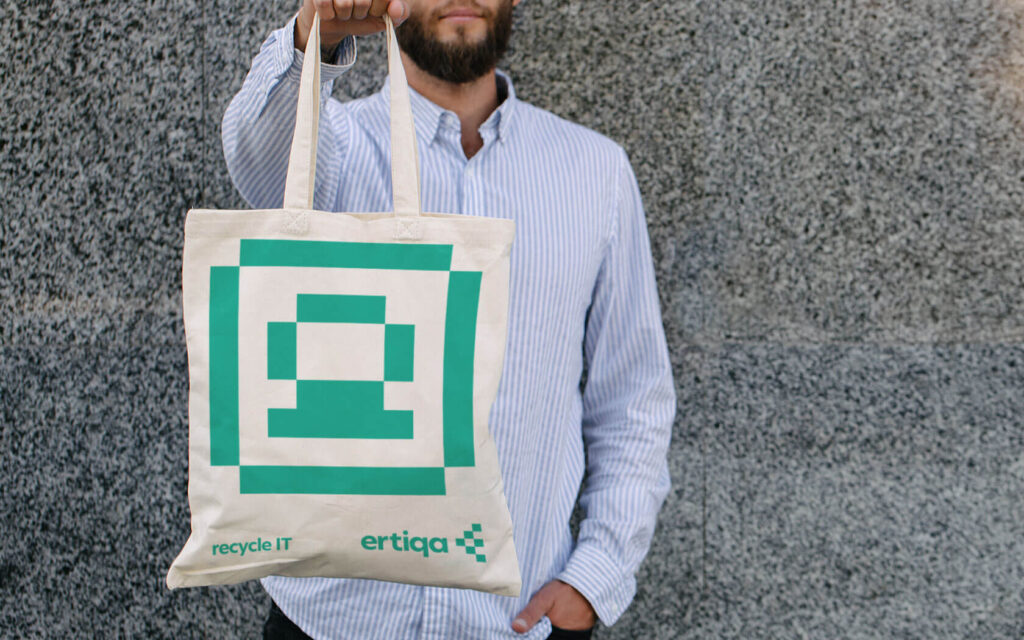 Ertiqa. Bag branding