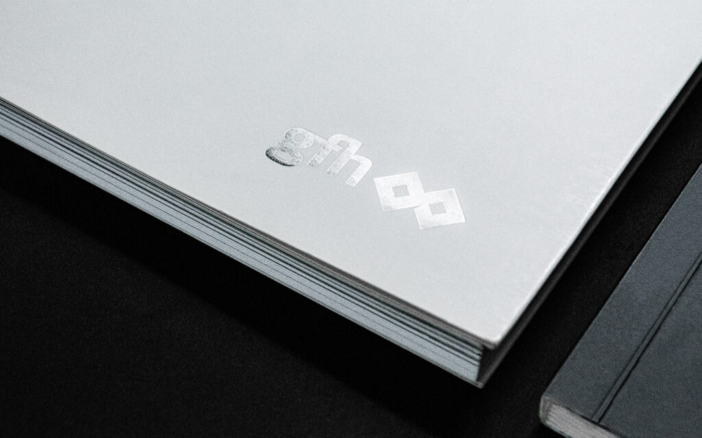 Silver foil on the cover for GFH Annual Report 2018