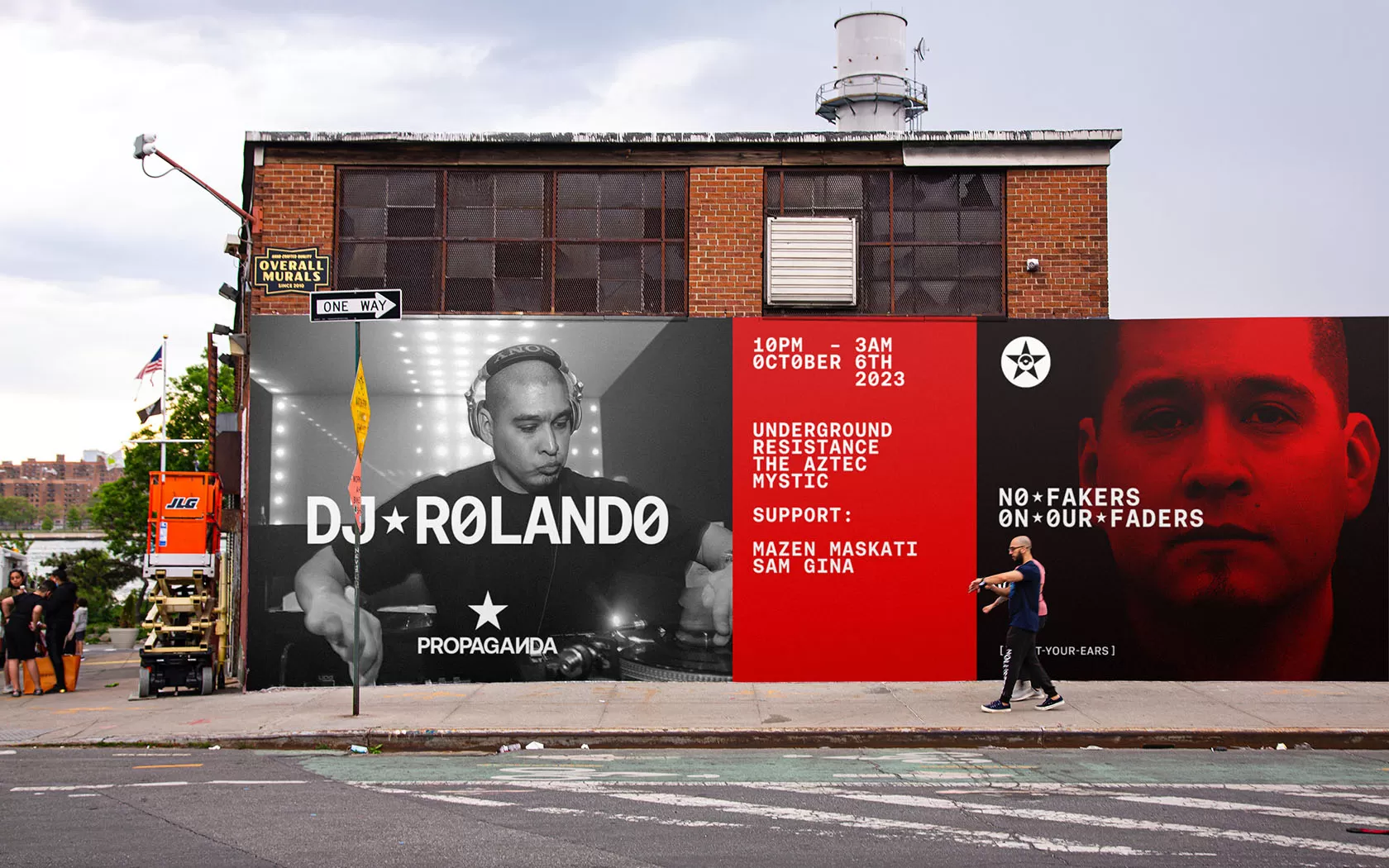 Propaganda. Advertising hoardings